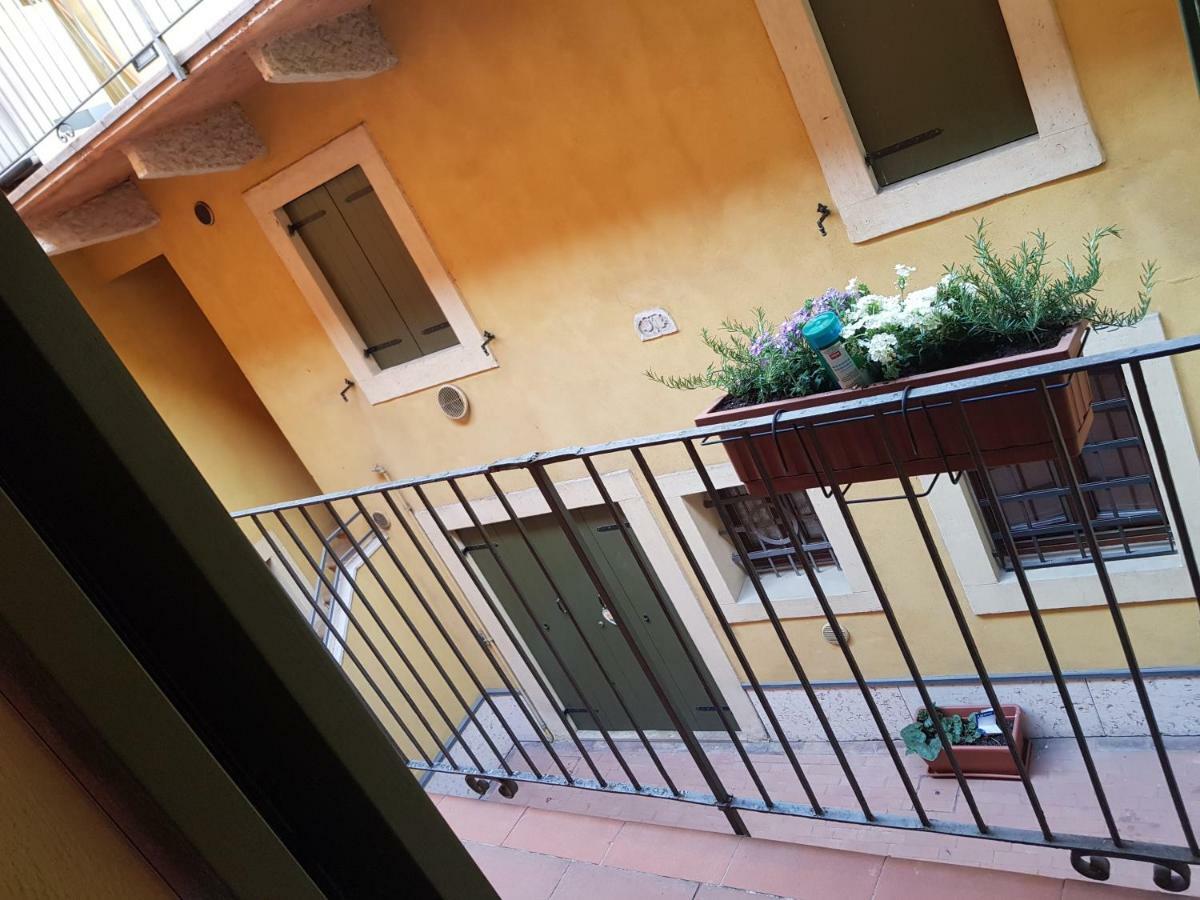 Elly'S House Villa Verona Ngoại thất bức ảnh